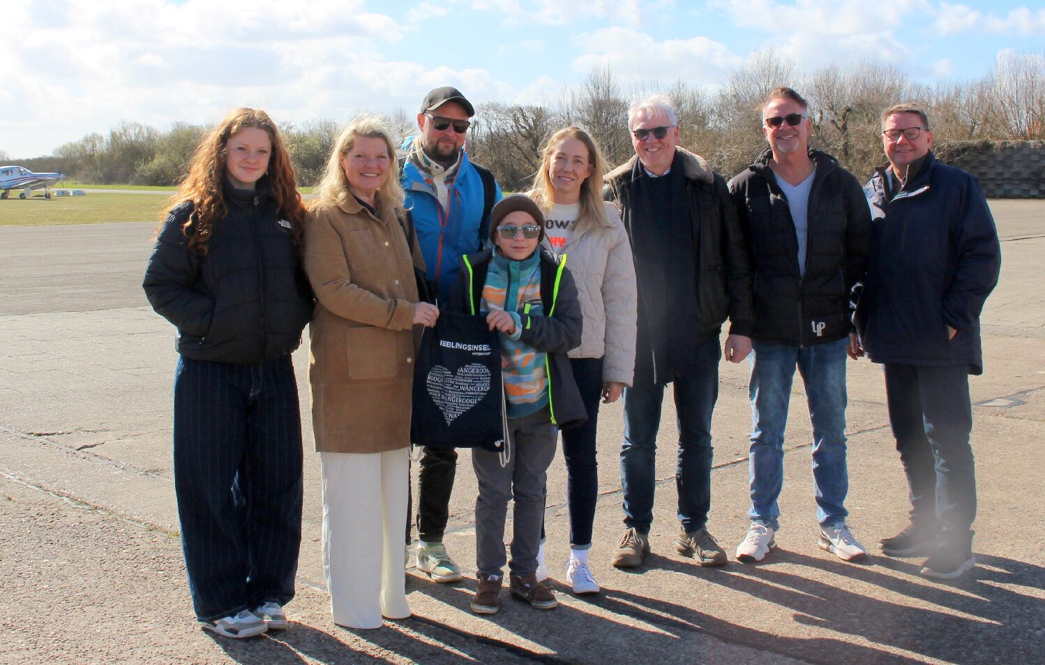 30.03.2026 Aktion „Fly for Children“ bringt krebskranke Kinder nach Wangerooge – Aktion am 29.03.2026 30.03.2026 Aktion „Fly for Children“ bringt krebskranke Kinder nach Wangerooge – Aktion am 29.03.2026